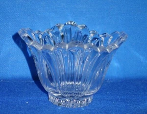 Candelabro votivo de cristal Mikasa remolinos de tulipán vidrio de 3 pulgadas - Imagen 1 de 7