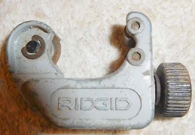 104 RIDGID Modelo Fechar Quartos Cortador de Tubos, 3/16" a 15/16 polegadas, Vintage - Imagem 1 de 2