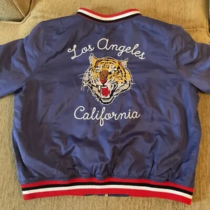 Forever 21 Los Angeles California Satin Bomber Jacket Embroidered Tiger - Picture 1 of 16