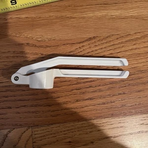 Vintage Italian White Enamel Cast Aluminum Garlic Press 6" - Picture 1 of 4