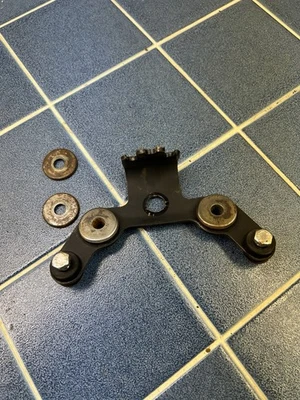 BMW R100RS 1970-1977 крепление кронштейн для спидометра тахометра R60 R75 R90 R100 - Изображение 1 из 4