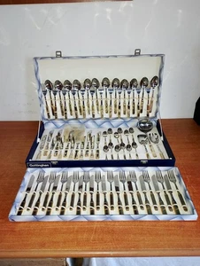 Cofanetto Gottinghen - Foto 1 di 7