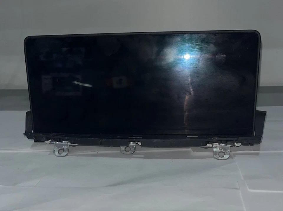 2019-2021 Acura RDX Display Screen In Dash 39710-TJB-A11 - Image 1 of 3