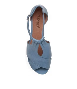 Diana Ferrari Supersoft Womens Size 7 C Bono Light Blue Low Wedge Sandals. New - Picture 1 of 11