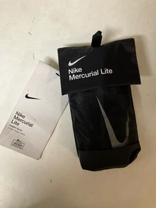NIKE Taglia Small Nike Mercurial Lite DV1771-010 SPEDIZIONE GRATUITA - Foto 1 di 5