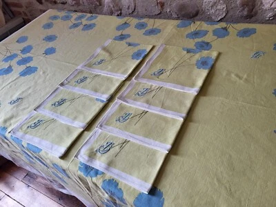 N10/ Service de table brodé TD nappe + 8 serviettes Vintage 70 (nappe 155x195cm) - Photo 1/4