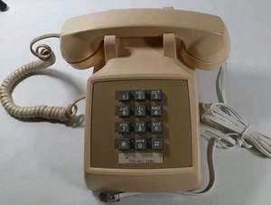 Vintage Beige AT&T Touch-Tone Bell System Desk Phone Untested - Picture 1 of 6