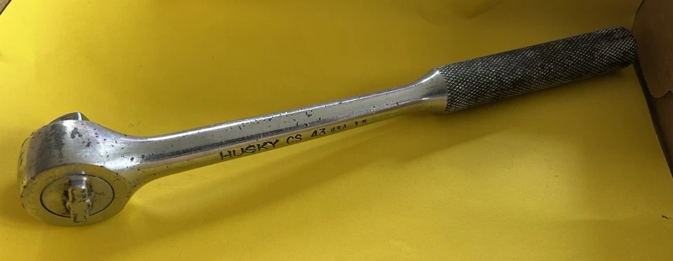 Husky CS-43   1/2" Drive Knurled Handle Ratchet Made in USA    10" Long - Image 1 of 4
