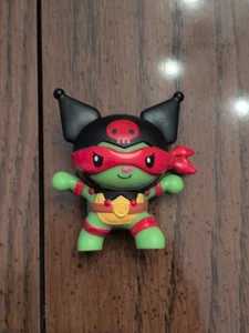 2025 McDonald’s Hello Kitty TMNT Kuromi x Raphael 2.5” Figure Turtle Red Sanrio - Bild 1 von 8