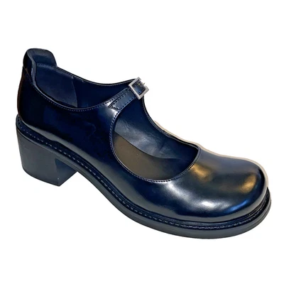 Charles & Keith Mujer 11 41 Negro Mary Jane Grueso Bloque 2.5” Tacones Altos Veganos Foto 1 de 4