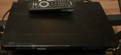 Philips BDP2100 Blu-ray Player HDMI WiFi Streaming, side damage but works fine. - Image 1 of 2