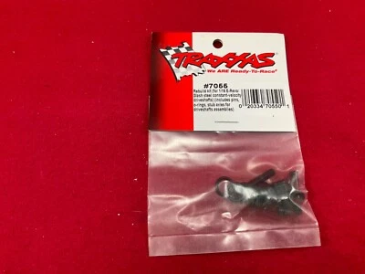 Traxxas 7055 Steel CV Driveshaft Rebuild Kit: 1/16 E-Revo Slash 4x4 vxl xl-2.5 - Image 1 of 3