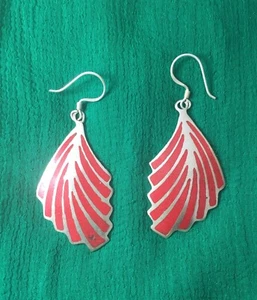 Vintage Earrings With Coral Stone - Handmade - Picture 1 of 6