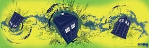 Doctor Who ~ Tardis Tumbling Through Time Slim 12x36 PÓSTER DR TV Caja de Policía - Imagen 1 de 1