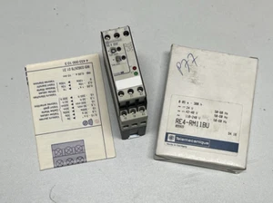 Telemecanique / Temporizador / RE4-RM11BU - Imagen 1 de 3