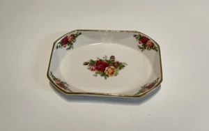 Brand New ROYAL ALBERT Old Country Roses tray - Picture 1 of 3