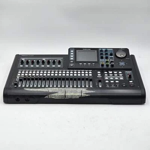 Tascam DP 32SD Digital Portastudio Multitrack Recorder - Picture 1 of 3