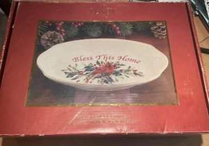 New In Box! LENOX WINTER GREETINGS "BLESS THIS HOUSE" CARDINAL OVAL TRAY - Picture 1 of 2
