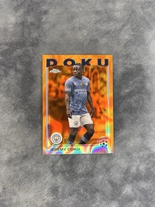 2024-25 Topps Chrome UCC Manchester City JEREMY DOKU /25 Orange Refractor - Bild 1 von 1