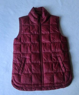 Новый без ценников GAP 100% переработанный легкий пуховик PrimaLoft жилет размер маленький - Изображение 1 из 4