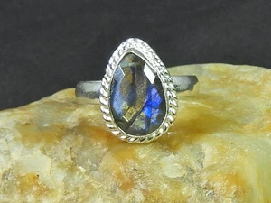 Natural Labradorite 925 Sterling Silver Oval Handmade Vintage Ring Size US-7 f78 - Bild 1 von 10