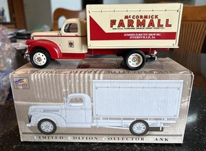 International Harvester McCormick Farmall 1942 Chevy Van Box Truck Diecast NIB - Picture 1 of 8