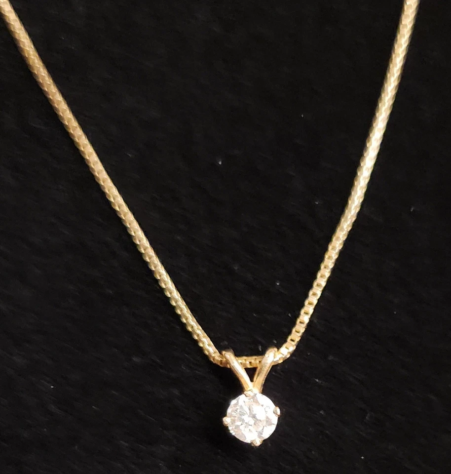 Collar solitario vintage de diamantes de 14K - colgante solitario de oro amarillo de 14K Italia Foto 1 de 4