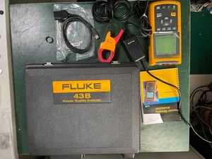 Fluke 43B power quality analyzer w/ new battery pack and carry box - Picture 1 of 15