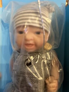 Reborn 7.5”MIAIO 2 Dolls Full Body Soft Silicone Lifelike Newborn Boys In Box 8” - Picture 1 of 7
