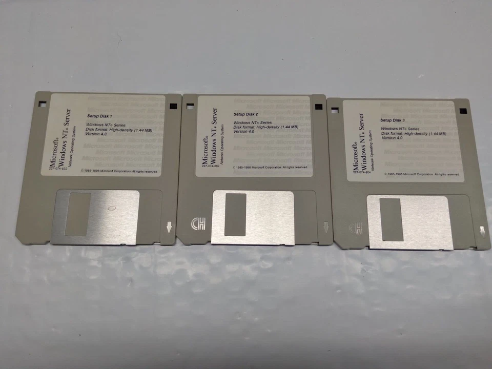 Microsoft Windows NT Server 4.0  disk 1, 2, 3- disk only - Image 1 of 3