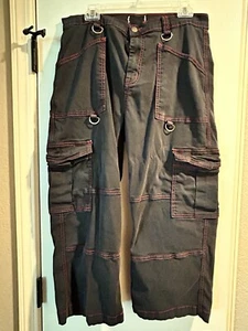 Womens Hot Topic Black & Red Stitch Cargo Pants Size 11 - Picture 1 of 7