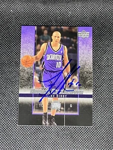 Mike Bibby Sacramento Kings 2003-04 UD Rookie Exclusives signierte Autogrammkarte #54 - Bild 1 von 3