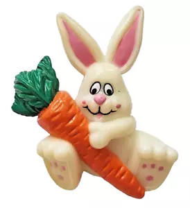 Ostern Unlimited PIN Ostern Vintage HASE weißer HASE mit KAROTTE 80er Brosche - Bild 1 von 2