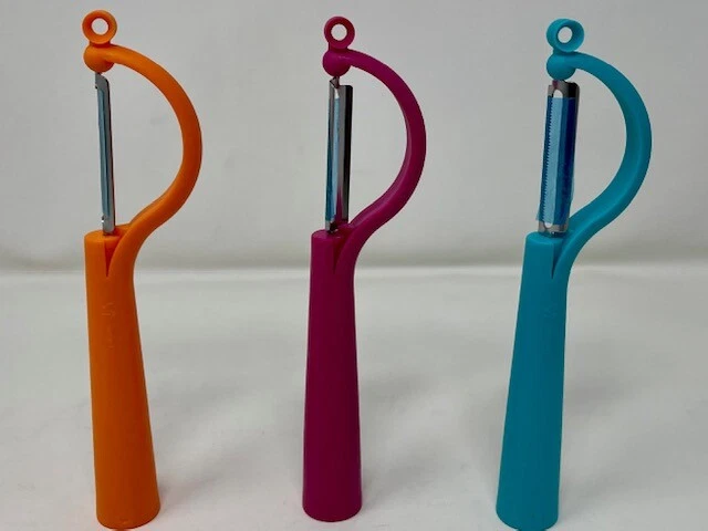 Tupperware Universal Vertical Veggie Potato Peeler Choose Your Color New