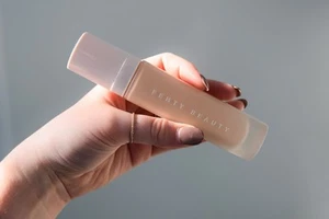 Fenty Beauty Pro Filter Soft Matte Longwear Foundation 32ml Shade 100 - Picture 1 of 8