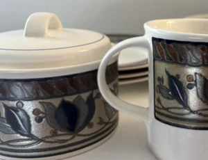 Set 10 Mikasa Andrea Intaglio Pieces-sugar, gravy, veg bowls, creamer, plates - Picture 1 of 9