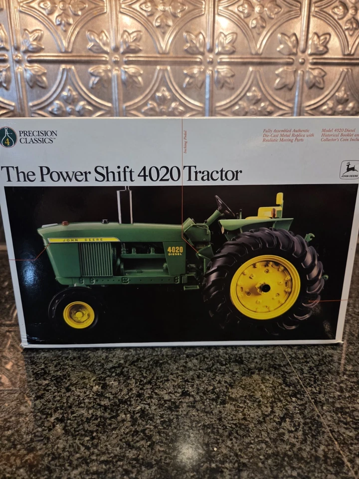 New 1/16 JohnDeere PowerShift 4020 Diesel ERTL Tractor#5549 Precision Classics#4 - Image 1 of 4