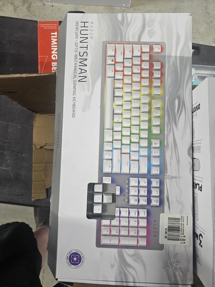 RAZER Huntsman RGB Full Size Opto-Mechanical Wired Gaming Keyboard Mercury Razer - Image 1 of 3