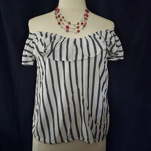 Old Navy Blouse Womens XS Medium White Striped Ruffled Flutter Sleeves Pullover - Picture 1 of 10