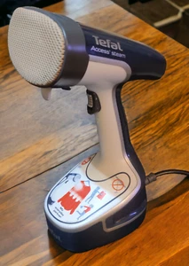 Vaporizador de ropa portátil Tefal DR8085 0,2 L 1500 W blanco y azul - Imagen 1 de 17