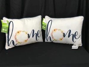 2021 Mainstays Home Navy Blue and White 16" x 12" Outdoor Lumbar Throw Pillows - Picture 1 of 9