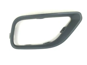 2019 2020 2021 Jeep Cherokee RH Passenger Side Fog Lamp Bezel Trim Molding OEM - Picture 1 of 6
