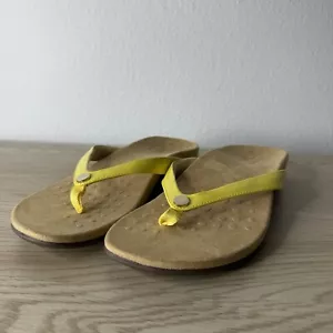 Vionic Mona zitronengelbe Riemen-Orthesen-Flip-Flop-Sandalen Damengröße 10 Weite - Bild 1 von 11