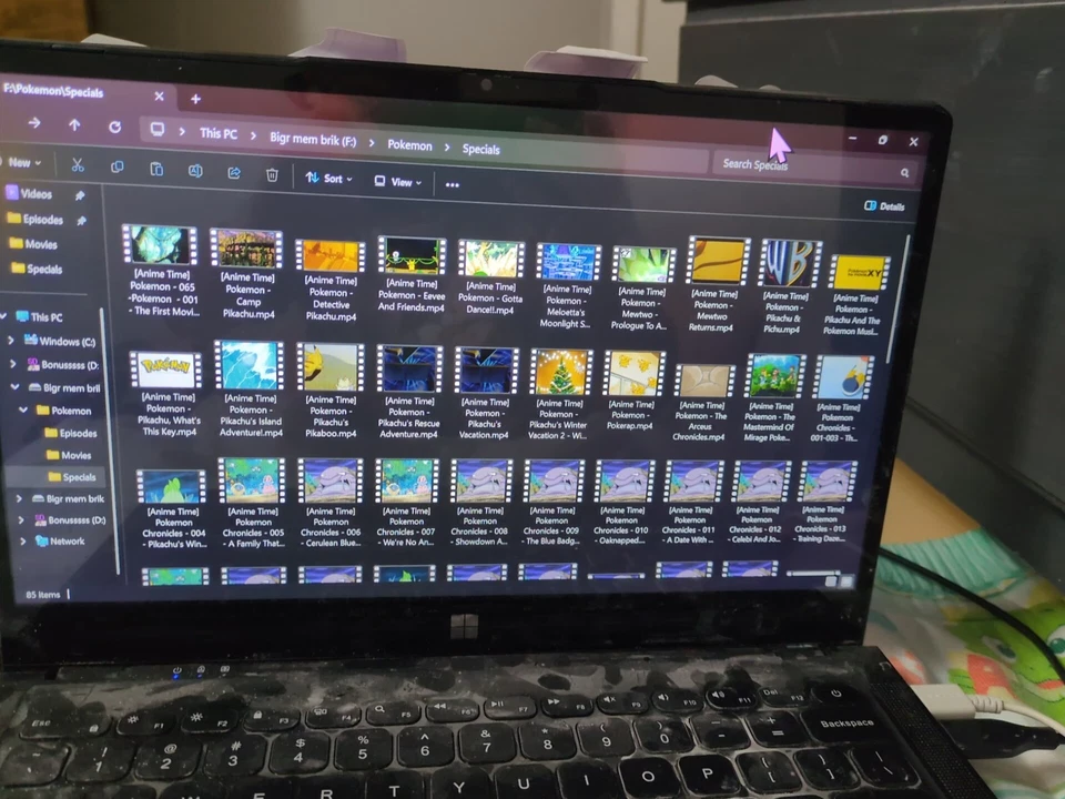 4K сенсорный экран ноутбука 12-го поколения i7 Intel Core 8gb ram - Изображение 1 из 4