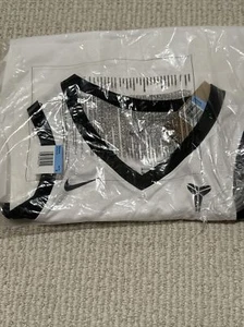 Nike Gigi Bryant Mambacita Basketball Jersey White Women’s Size Medium Kobe NWT - Picture 1 of 4