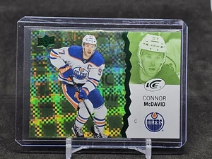 2023-24 UD Ice Connor McDavid Base Paralelo Dorado/Amarillo - Imagen 1 de 2