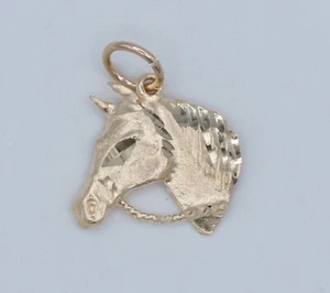 10KT Yellow Gold Horse Head w/ Bridal Diamond Cut Charm Pendant 1.2 Grams - Picture 1 of 9