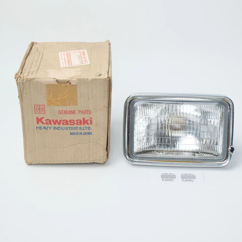 Kawasaki GTO KH100 KH110 KH125 AR125 передняя фара в сборе новая из старых запасов подлинная - Изображение 1 из 4