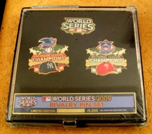 2009 NY New York Yankees Philadelphia Phillies 3 lapel pin Rivalry set MLB - Picture 1 of 14