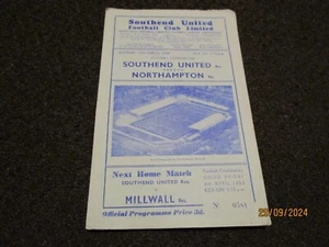 SOUTHEND UNITED reserves v NORTHAMPTON TOWN reserves 1957/8 MARCH 29th - Picture 1 of 1